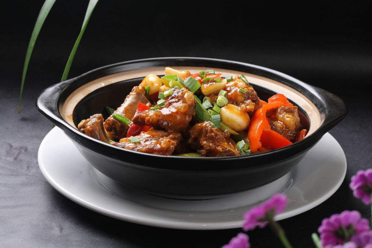 河南醬八爺調味食品有限公司|正宗黃燜雞醬料批發|廠家直供|誠招經銷商|黃燜雞醬料代加工|瓦香雞醬料批發